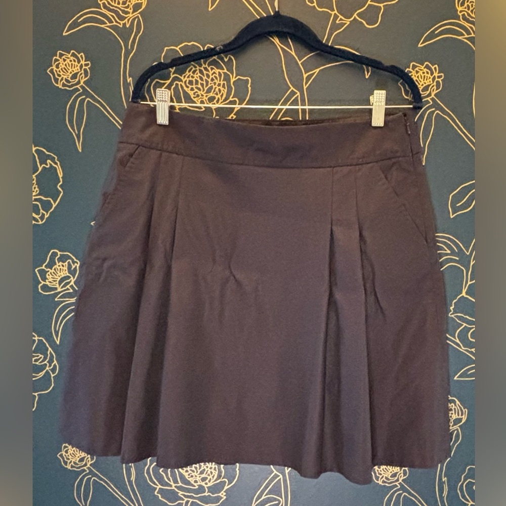 J CREW navy COTTON pleated SKIRT size 12 POCKETS classic preppy vibes!